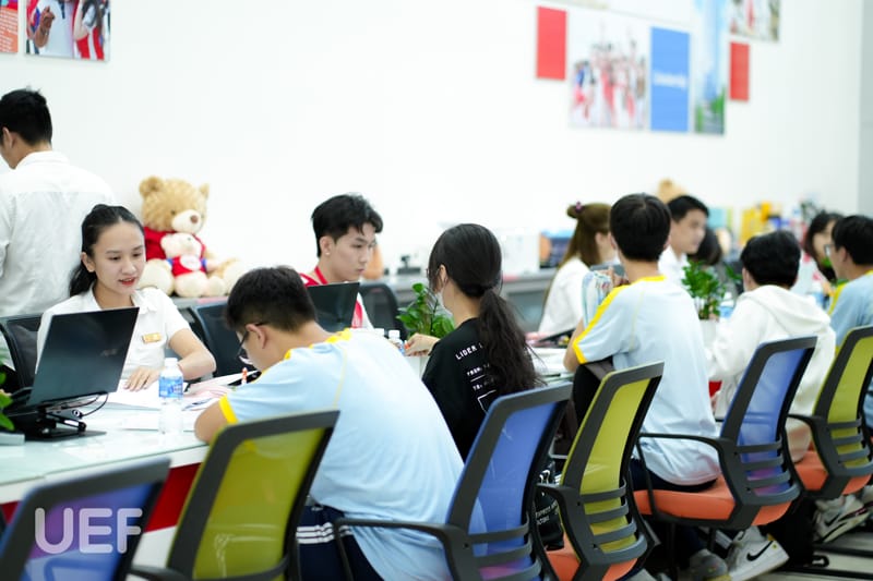 Khám phá thế giới tri thức tại xetaihanoi.edu.vn - Nền tảng học tập trực tuyến toàn diện